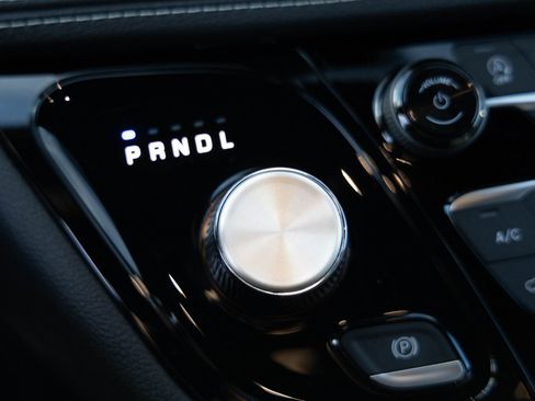 New 2026 Chrysler Pacifica Select image 22