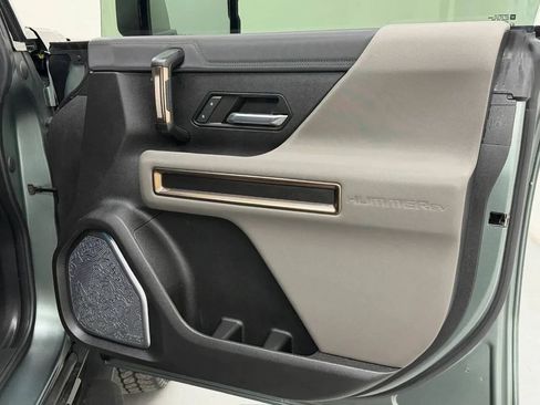 Used 2024 GMC Hummer EV 3X w/ LPO, Cargo Utility Package AWD/4WD image 17