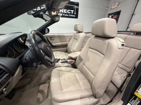 Used 2013 BMW 128i Convertible RWD image 27