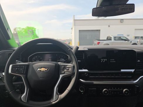 New 2026 Chevrolet Silverado 1500 LT AWD/4WD image 11