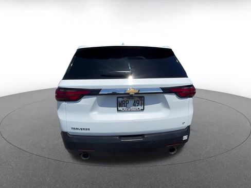 Used 2023 Chevrolet Traverse LT FWD image 12