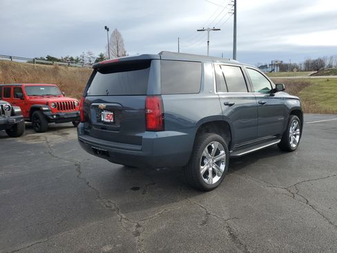Used 2019 Chevrolet Tahoe LT w/ Luxury Package image 4