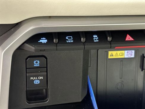 Used 2023 Toyota Tundra Capstone image 18