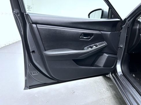 Certified 2025 Nissan Sentra S image 9