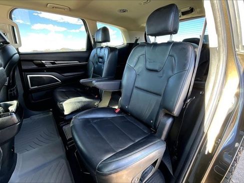 Used 2022 Kia Telluride S AWD/4WD image 22