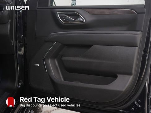 Used 2023 Chevrolet Tahoe LT AWD/4WD image 17