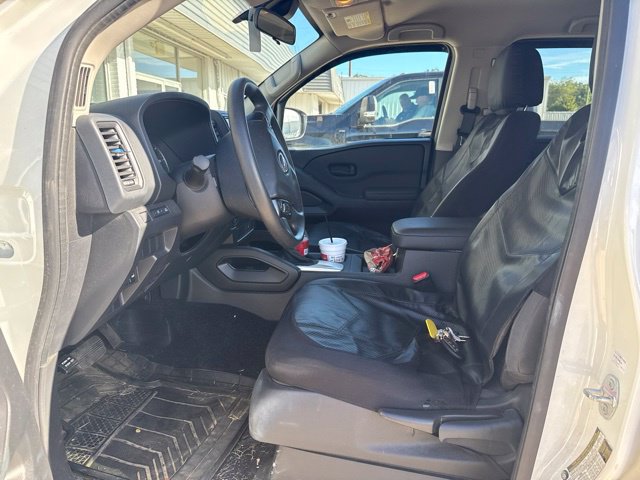 Used 2024 Nissan Frontier S AWD/4WD image 16