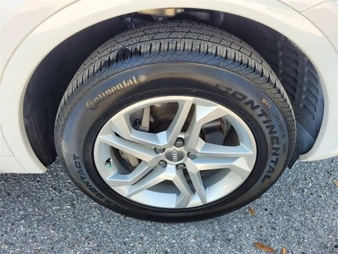 Used 2018 Audi Q5 2.0T Premium image 18