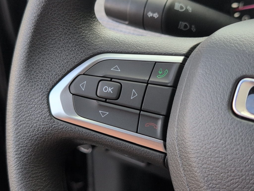 Used 2025 Jeep Compass Sport AWD/4WD image 29