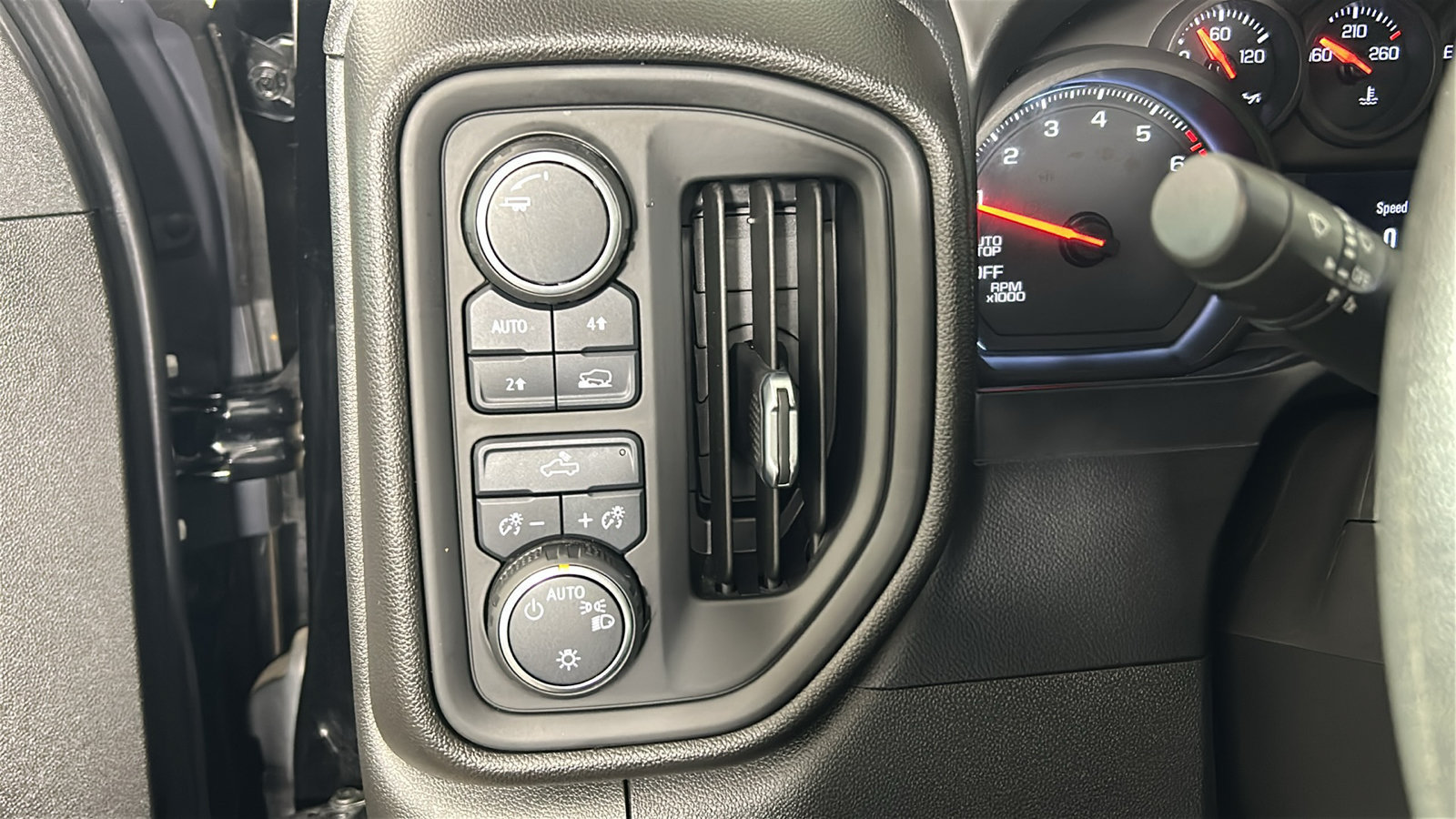 Used 2021 Chevrolet Silverado 1500 Custom w/ LPO, Dark Essentials Package AWD/4WD image 24