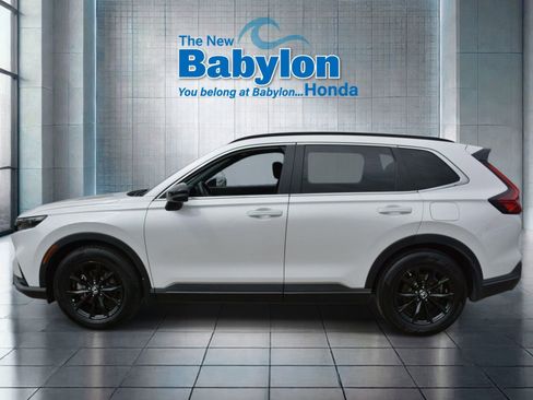 Used 2025 Honda CR-V Sport image 2