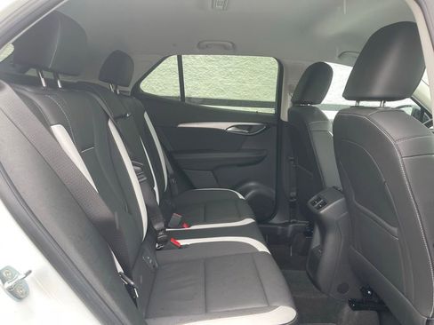 Used 2025 Buick Envision Sport Touring AWD/4WD image 32