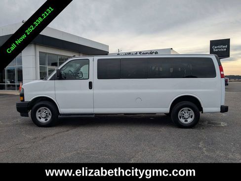 Used 2023 Chevrolet Express 3500 LS image 7