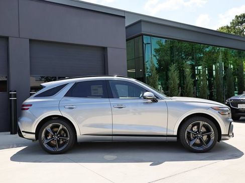 New 2026 Genesis GV70 3.5T Sport Prestige w/ G1 Accessory Package AWD/4WD image 4