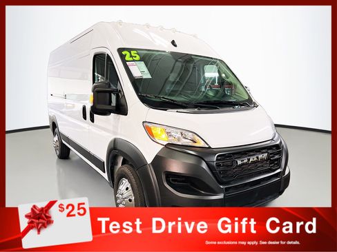 Used 2025 RAM ProMaster 2500 w/ Convenience Group FWD image 1