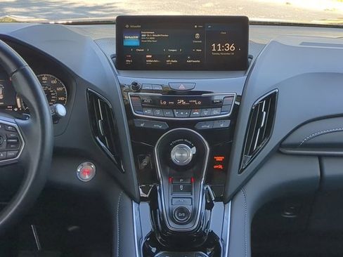 Certified 2025 Acura RDX SH-AWD image 18