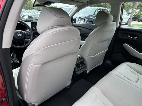 Used 2025 Honda Accord SE image 14