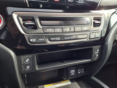 Used 2021 Honda Passport Elite image 9