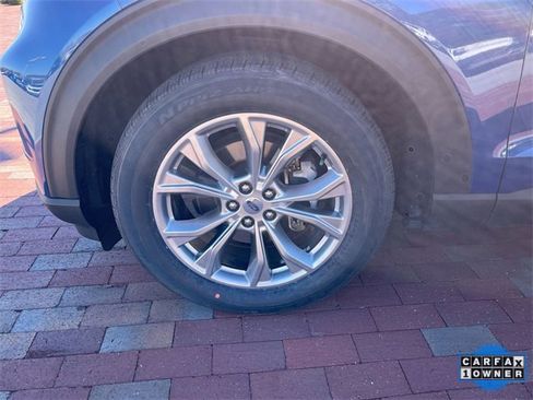 Used 2022 Ford Explorer Limited w/ Equipment Group 301A image 10