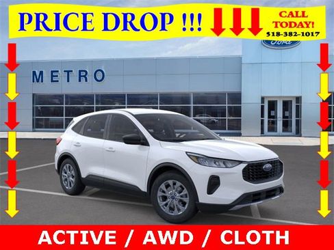 New 2025 Ford Escape Active w/ Cold Weather Package image 1