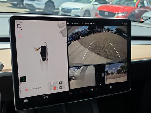 Used 2022 Tesla Model Y Performance AWD/4WD image 25