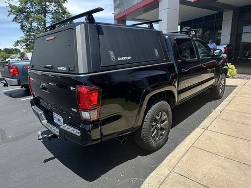 Used 2023 Toyota Tacoma SR5 w/ Technology Package AWD/4WD image 7