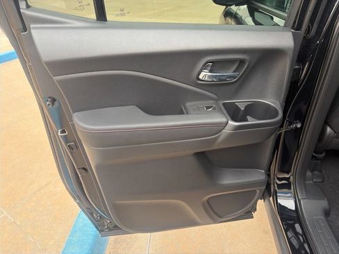 New 2026 Honda Ridgeline Black Edition image 25