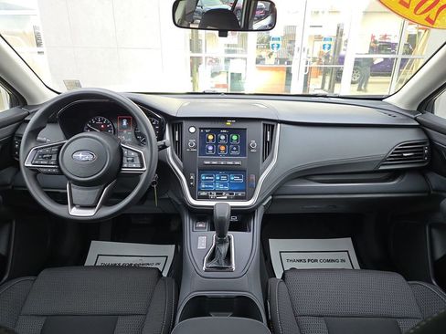 Used 2025 Subaru Outback image 18