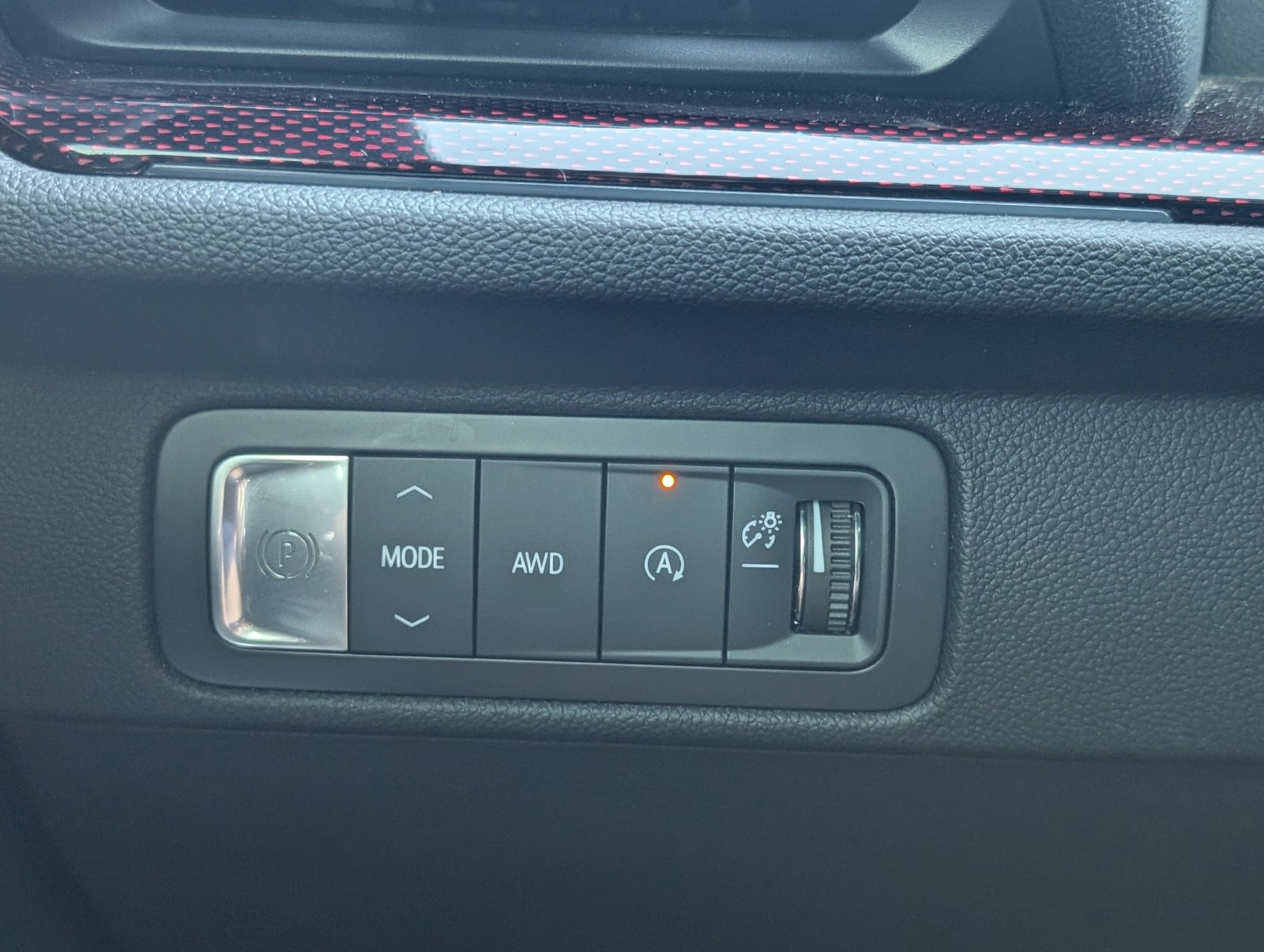 Used 2024 Chevrolet Traverse Z71 w/ LPO, Floor Liner Package AWD/4WD image 17
