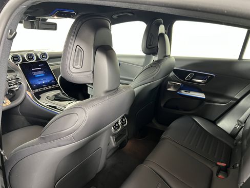 New 2025 Mercedes-Benz GLC 43 AMG 4MATIC Coupe image 21