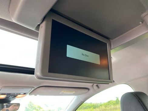 Used 2022 Honda Odyssey Touring image 3