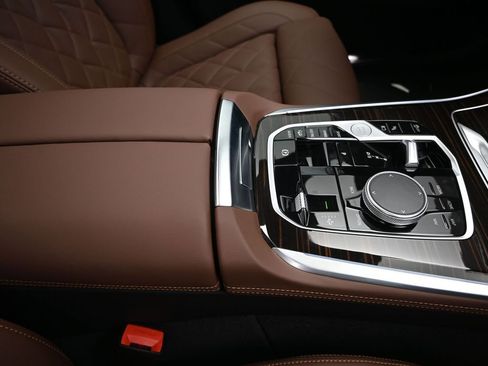 New 2026 BMW X5 xDrive50e w/ M Sport Package image 27