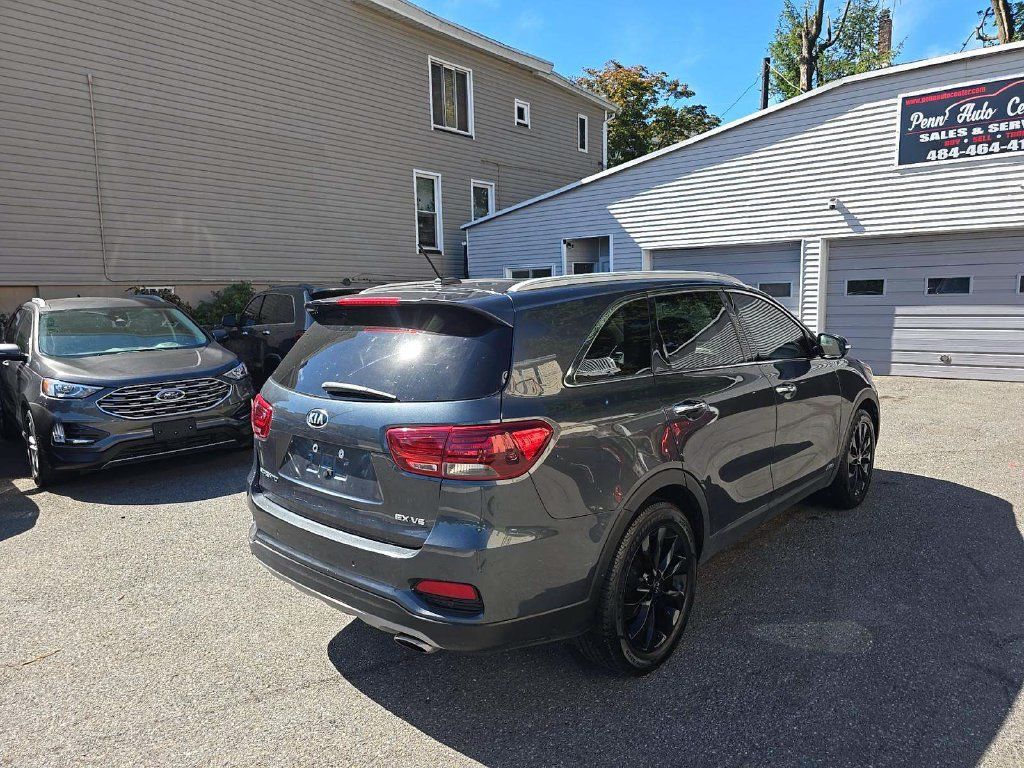 Used 2020 Kia Sorento EX AWD/4WD image 4