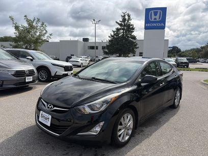 Used 2015 Hyundai Elantra SE w/ Option Group 02