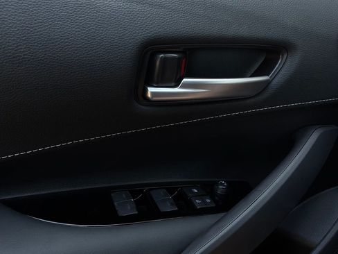 New 2026 Toyota Corolla SE FWD image 18