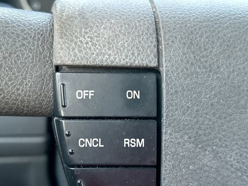 Used 2006 Ford Five Hundred SE FWD image 15