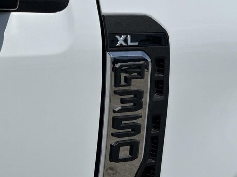 New 2025 Ford F350 XL w/ XL Chrome Package image 22
