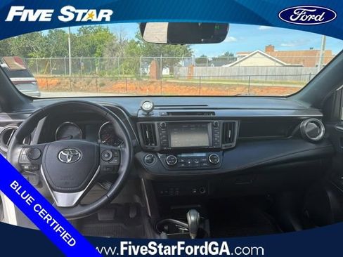 Used 2018 Toyota RAV4 SE w/ Advanced Technology Package AWD/4WD image 12