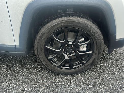 New 2026 Jeep Compass Latitude w/ Quick Order Package 29K image 3