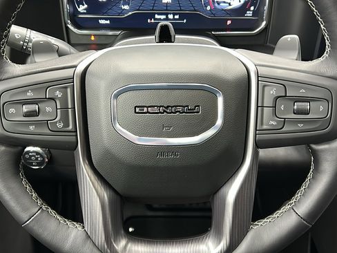 Used 2025 GMC Sierra 1500 Denali Ultimate image 25