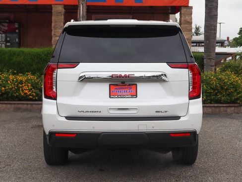 Used 2021 GMC Yukon XL SLT w/ SLT Premium Package image 7