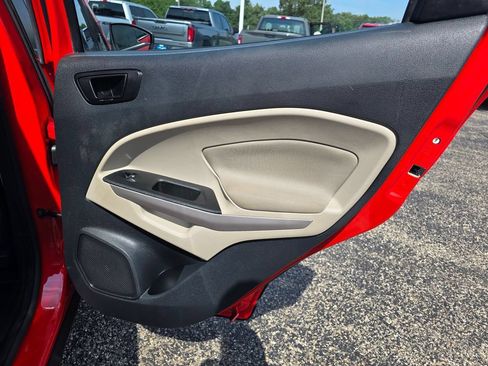 Used 2021 Ford EcoSport S AWD/4WD image 14