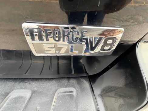 Used 2013 Toyota Sequoia SR5 w/ Premium Pkg image 43