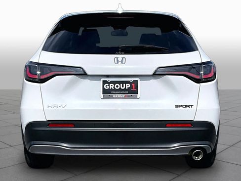 Used 2024 Honda HR-V Sport image 5