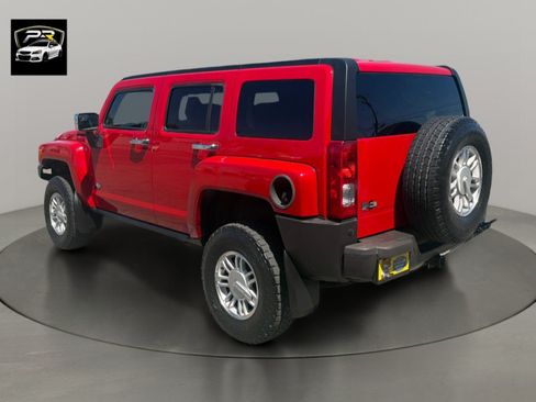 Used 2007 HUMMER H3 w/ Chrome Appearance Package AWD/4WD image 3