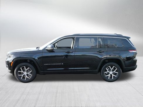 Used 2023 Jeep Grand Cherokee L Limited image 4