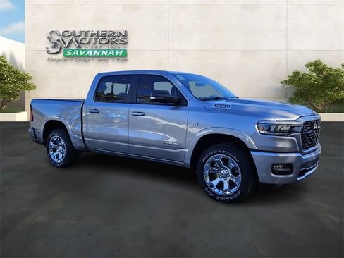 New 2026 RAM 1500 Big Horn AWD/4WD image 7