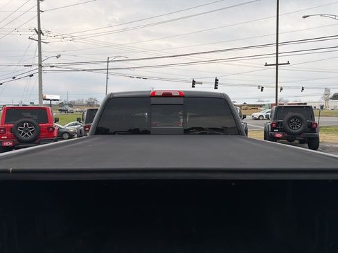 Used 2016 GMC Sierra 1500 Denali w/ Denali Ultimate Package image 10