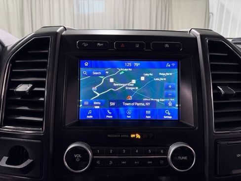 Used 2021 Ford Expedition Max Limited AWD/4WD image 18