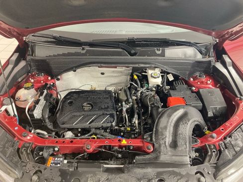 Used 2024 Chevrolet TrailBlazer LT AWD/4WD image 27